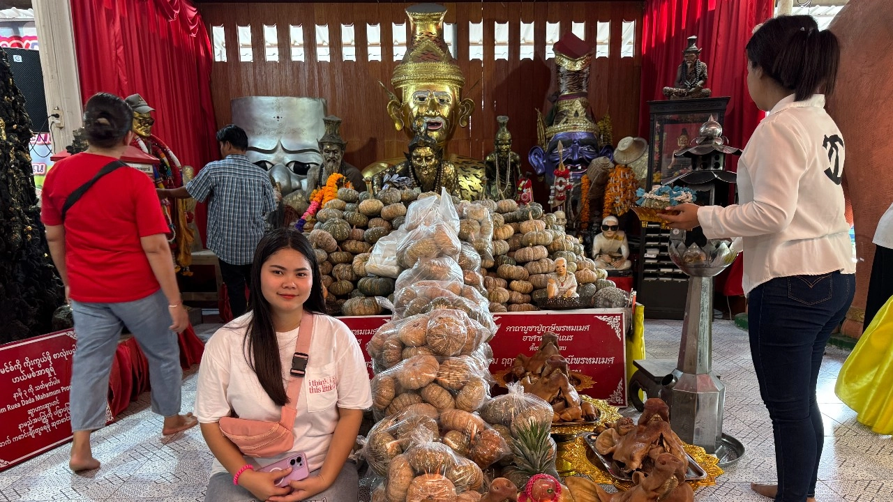 สาวแก้บน “องค์ปู่ฤาษีพรหมเมศ” หลังมีโชคกว่า 10 งวด ใจดีเผย “เลขเด็ด” ลุ้นรวยงวด 16/5/69